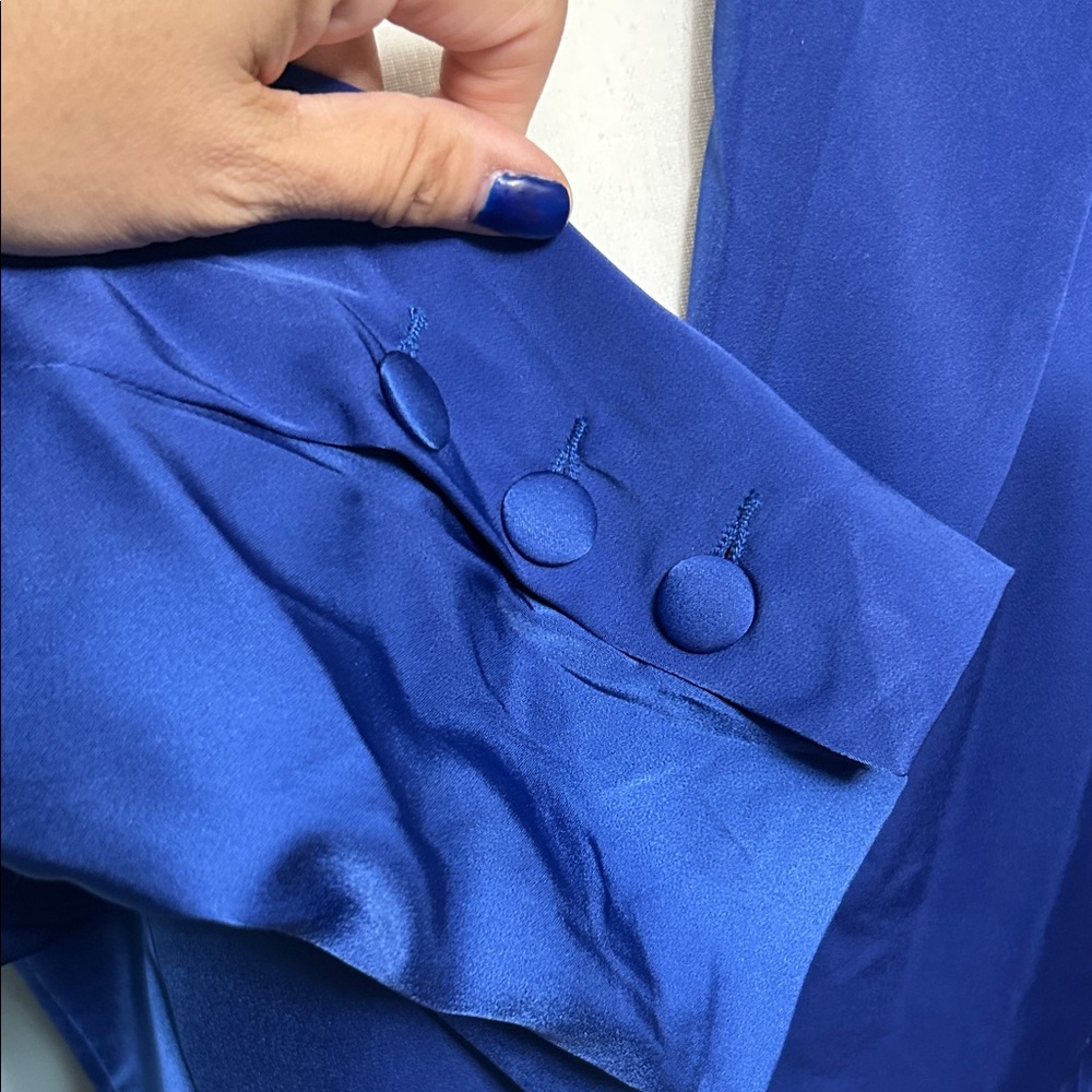 Elegant Blue Satin Blazer - Picture 3 of 6